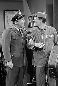 Primary photo for The Alan Brady Show Goes to Jail Primary photo for The Alan Brady Show Goes to Jail