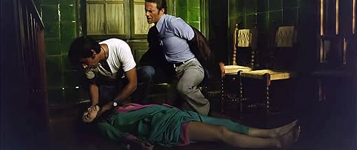 Fohishalar bilan erotika Buvimning oyoqlarini yoyishini onlayn tomosha qiling