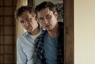 पोस्टर देखें