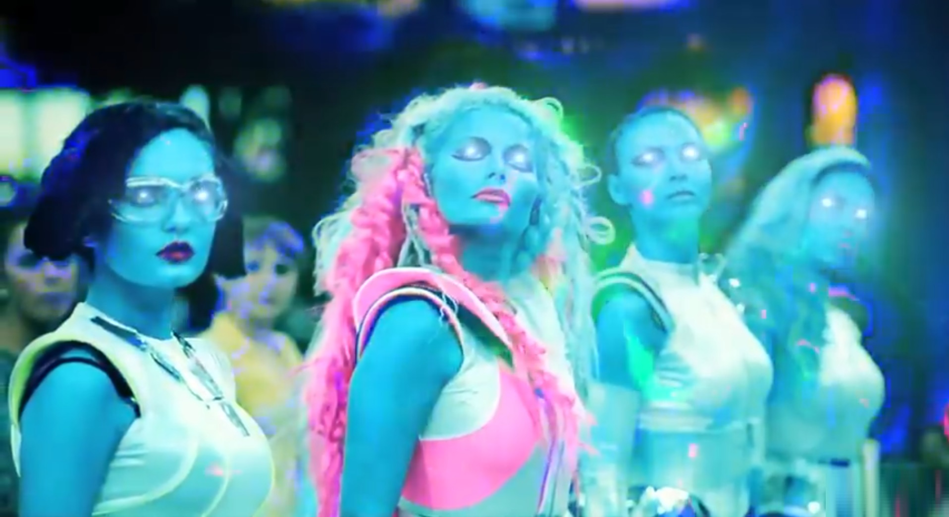 Ogizda sikilgan porno tomosha qiling Jinsiy aloqa uchun ijtimoiy tarmoq