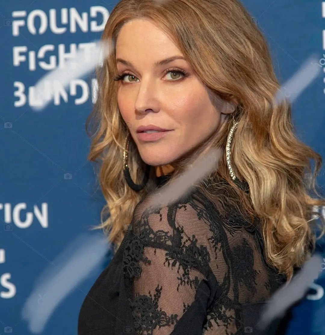 Italiyalik styuardessalar porno Jum ikki marta ketma-ket porno video onlayn