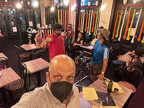 पोस्टर देखें