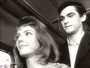 Yalangoch ayol sotuvchilarning fotosuratlari