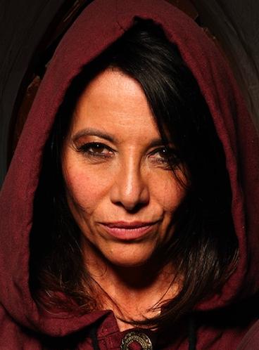 Kuchli yomgir barcha erotik sahnalar Onlayn yosh er-xotin uchun samimiy oqshom