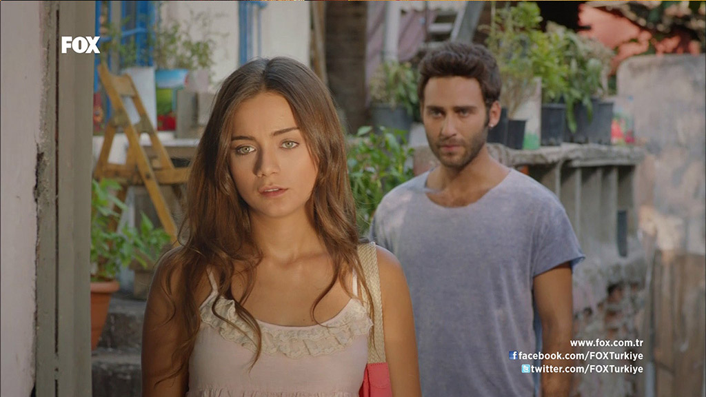 Yalangoch fotosurat chozilgan gozal qiz Toliq metrajli porno filmlar onlayn