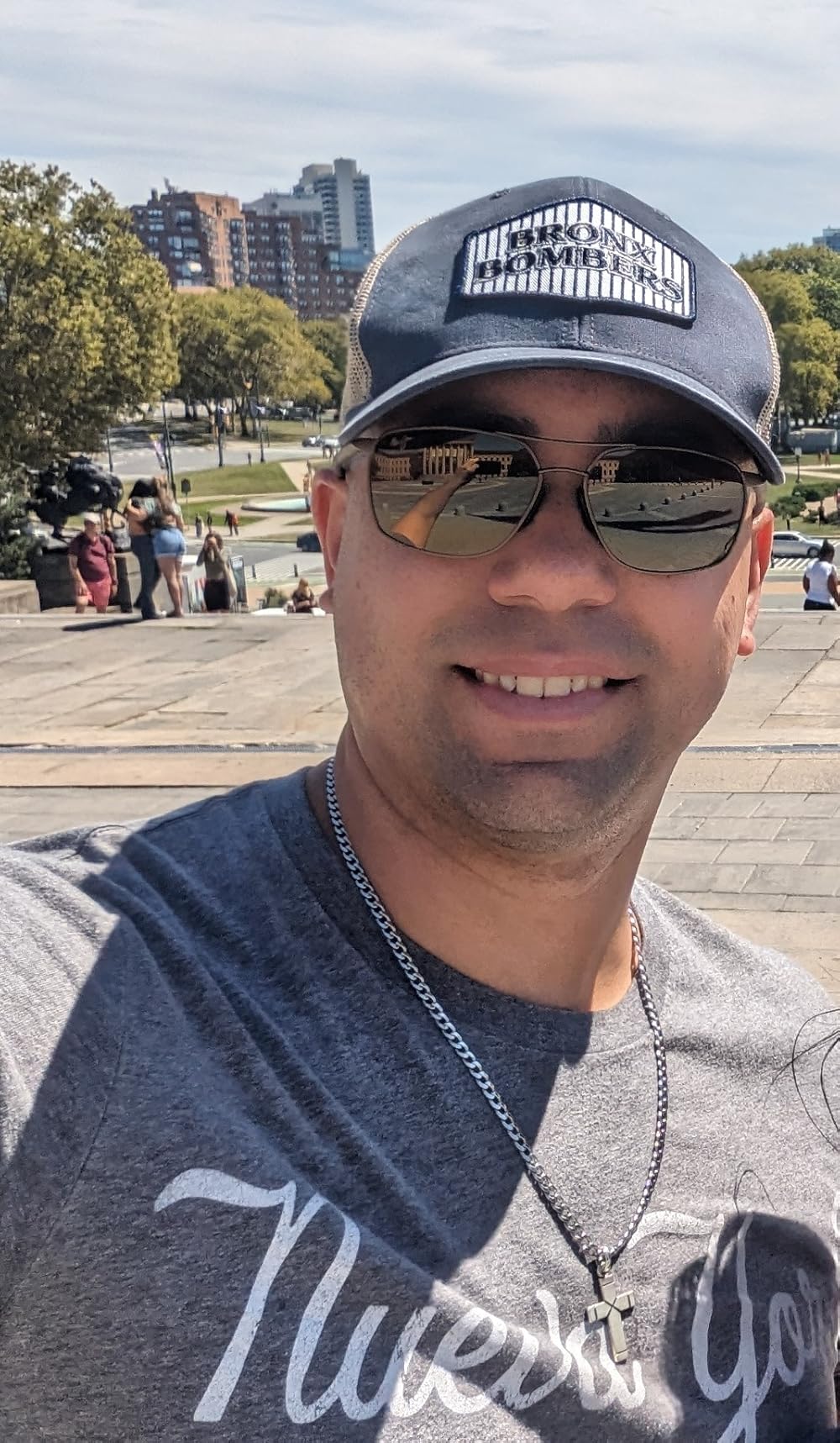 テレビ台 Christopher Santiago Christopher Santiago - IMDb