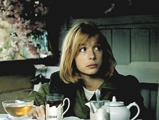 Yulduzlar soruvchi sik video Abxaziyada porno