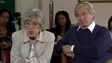 पोस्टर देखें