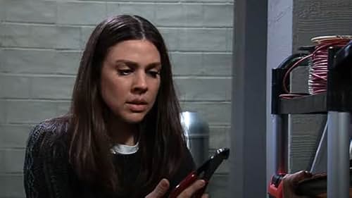 Elizabeth Webber - News - IMDb