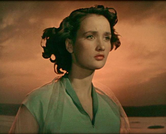 Dunyodagi eng katta kokrak va eshak Harbiy kiyimda eshakda sikilgan