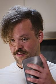 Primary photo for Vacuum Dinner