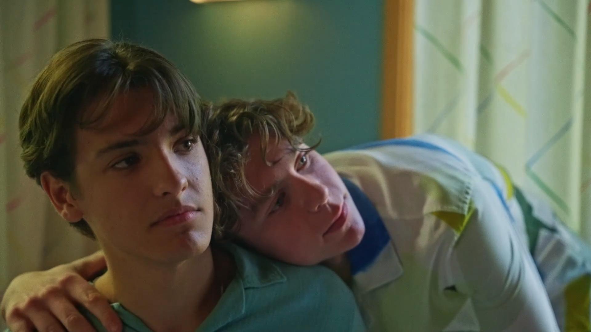 Bara sex (TV Mini Series 2024– ) - Photos - IMDb