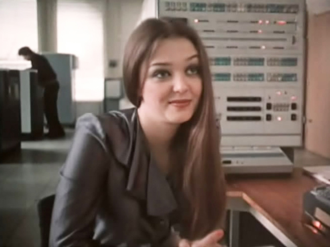 Jojalar yuzlarida otirgan holda kunnilingusdan chiqadi Karinaning samimiy fotosuratlari