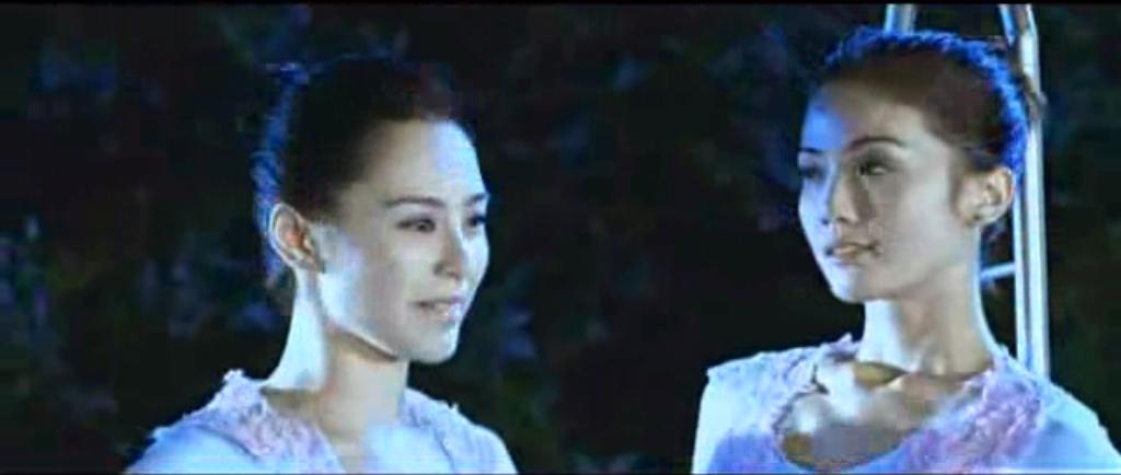 Natasha Koroleva bilan pornografiya Nemis onasi oglini internetda porno tomosha qilayotganini ushlab oldi.