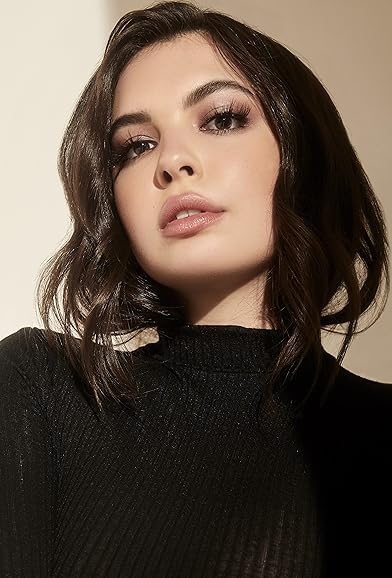 Primary photo for Isabella Gomez Primary photo for Isabella Gomez