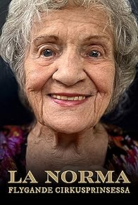 Primary photo for Den fantastiske historie om pigen, der ville flyve