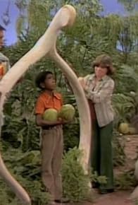 Primary photo for Return to the Valley of the Chickaphants