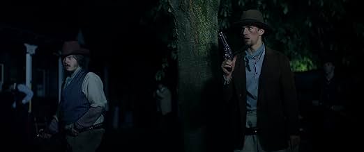 पोस्टर देखें