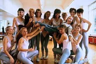 पोस्टर देखें