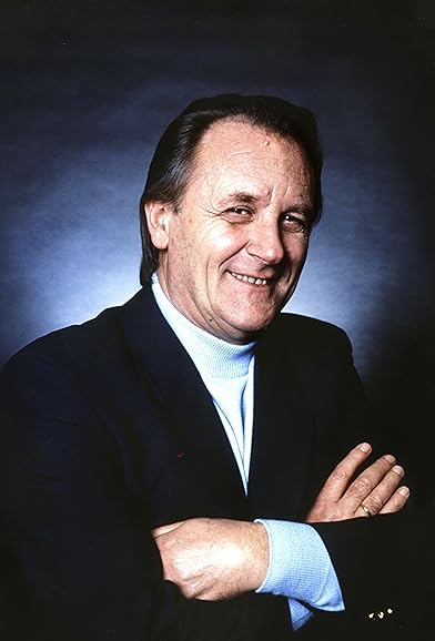 Primary photo for Albert Uderzo Primary photo for Albert Uderzo