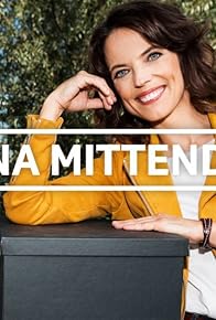 Primary photo for Mona Mittendrin