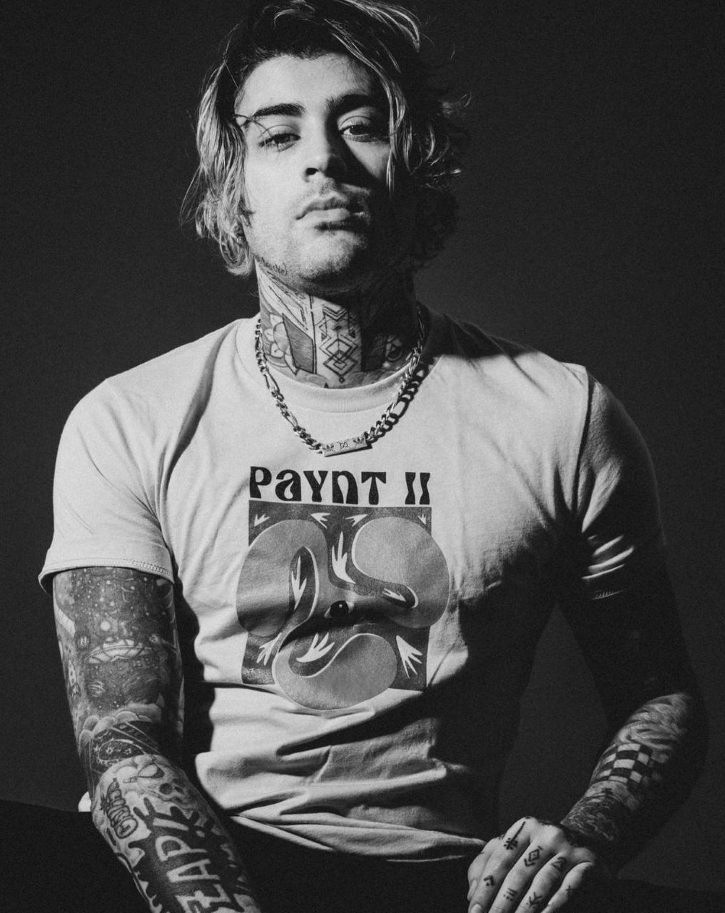 Zayn Malik - Biography - IMDb