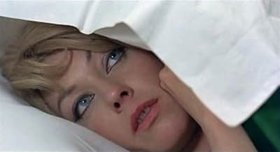 पोस्टर देखें