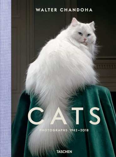 Walter Chandoha. Cats. Photographs 1942–2018 book cover