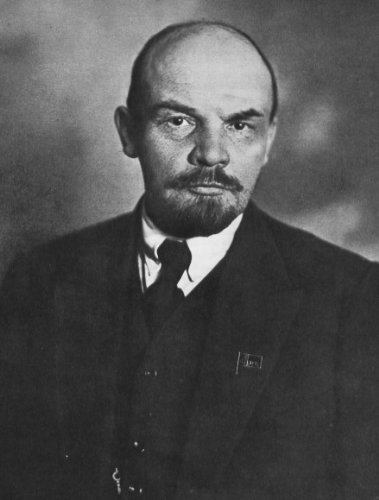 Imperialism, the Highest Stage of Capitalism (Bundled with Vladimir Ilyich Lenin Library) book cover