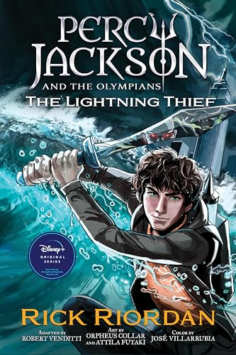 The Lightning Thief: The Graphic Novel (Percy Jackson and the Olympians: The Graphic Novels, #1) book cover