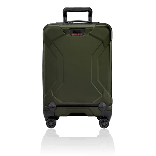 Briggs and Riley Luggage: 2023 Brand Review and Rating 5 Briggs and Riley Luggage: 2023 Brand Review and Rating - Clever Journey | Travel Gear Reviews, Packing Tips, Travel Advice