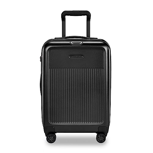 Briggs and Riley Luggage: 2023 Brand Review and Rating 4 Briggs and Riley Luggage: 2023 Brand Review and Rating - Clever Journey | Travel Gear Reviews, Packing Tips, Travel Advice