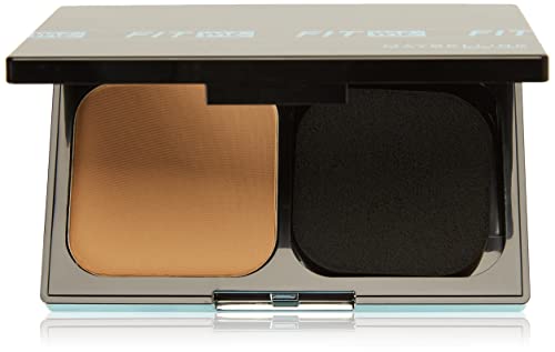 Maybelline Base de Maquillaje en Polvo Fit Me, NATURAL BEIGE 220, 9 gr, controla brillo por 24h, con protector solar, resistente al agua, sudor y humedad