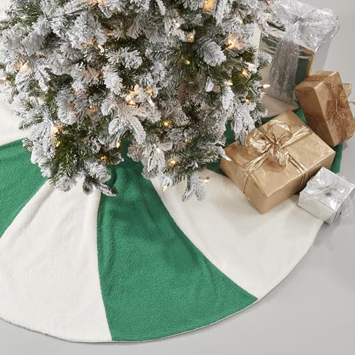 Winter Wonderland Candy Cane Tree Skirt