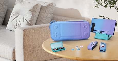 con los accesorios y cartuchos de juego a juego exhibida en una mesa de café de madera junto a un sofá beige
