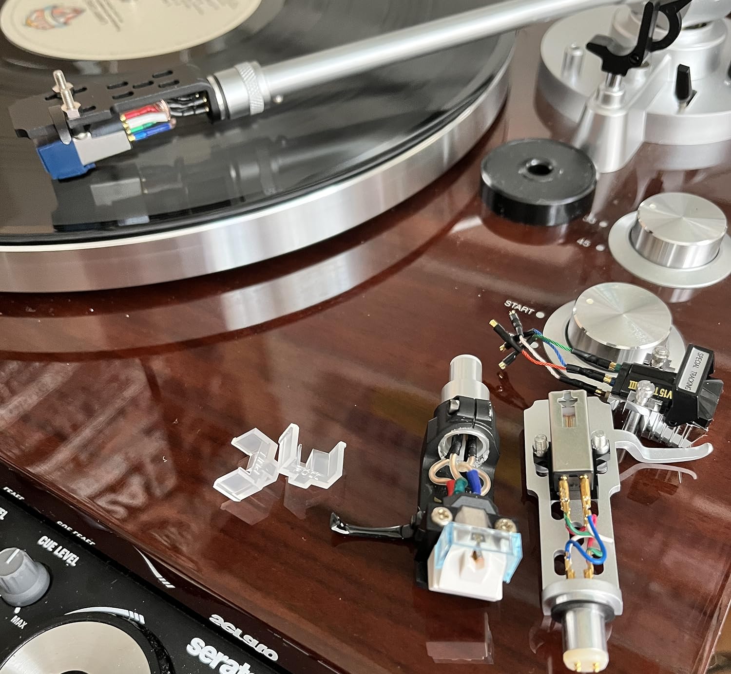 ヤスヤス13様♦️レコード用♦️ハードケース LP 12インチ 80〜90枚 DJ ヤスヤス13様♦️レコード用♦️ハードケース LP 12インチ 80〜90枚