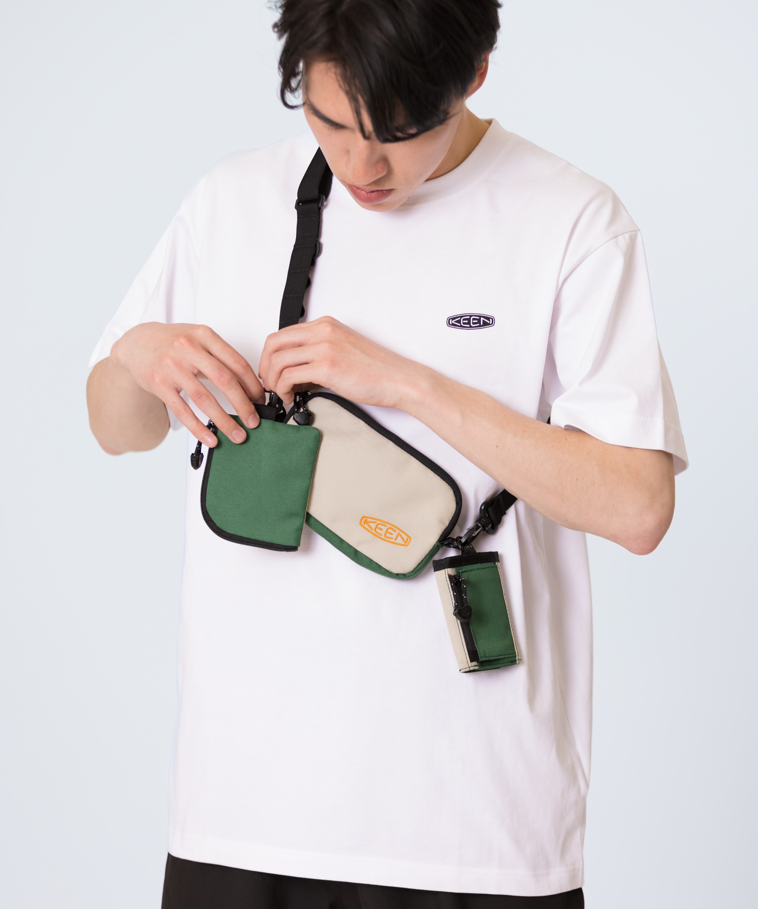 Amazon.co.jp: KEEN: アパレル・小物