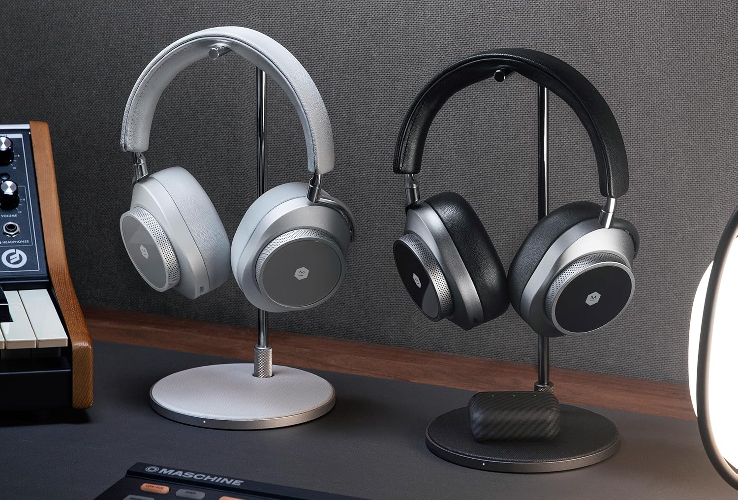 ほぼ未使用品 Master & Dynamic MW75 AMG ヨドバシ.com - Master & Dynamic マスターアンドダイナミック