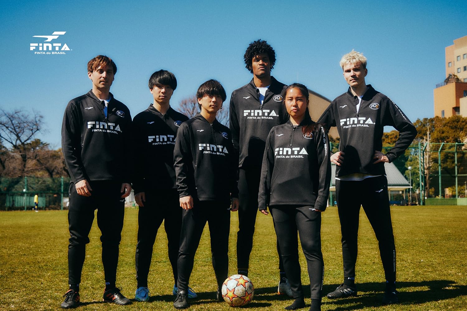 Amazon.co.jp: フィンタ
