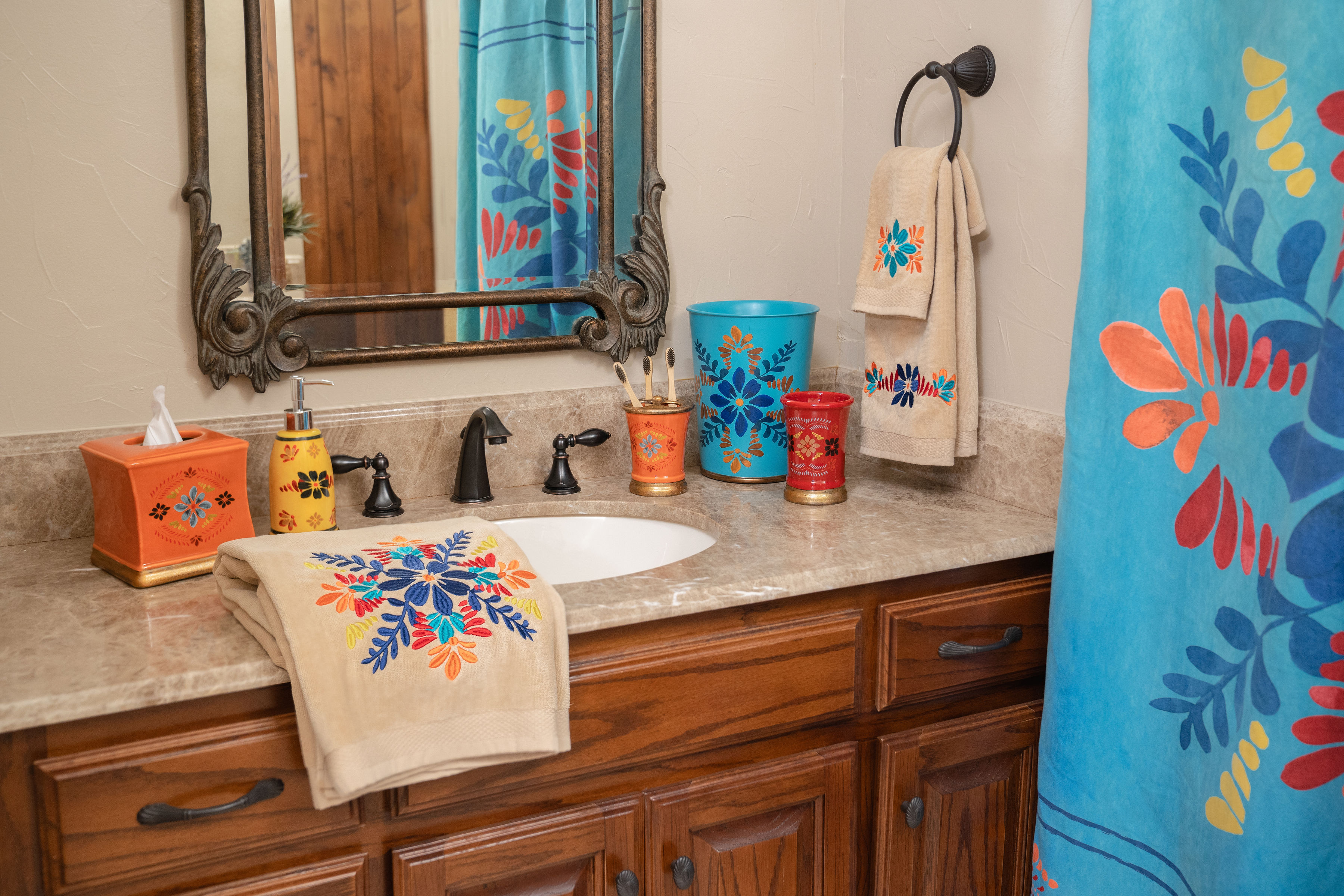 HiEnd Accents Wastebaskets