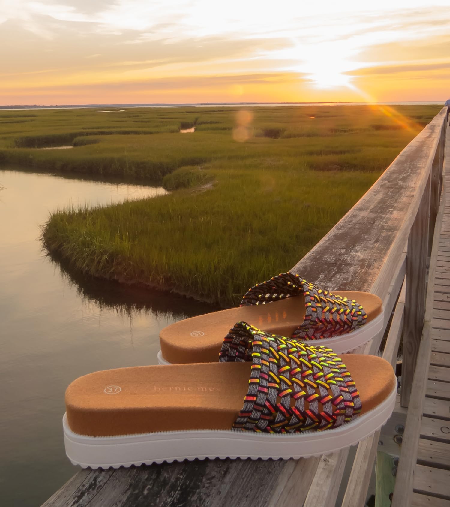 Amazon.com: Bernie Mev: Sandals