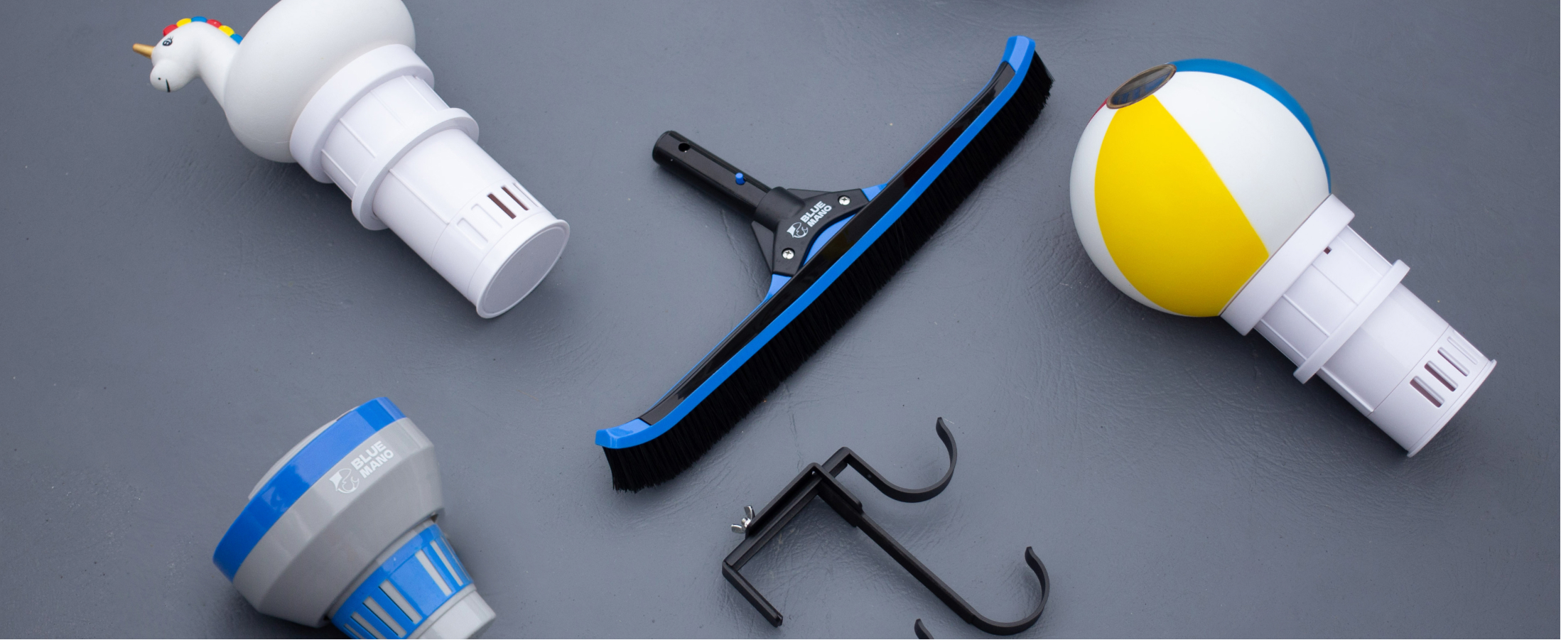 Blue Mano Floating Chlorine Dispensers