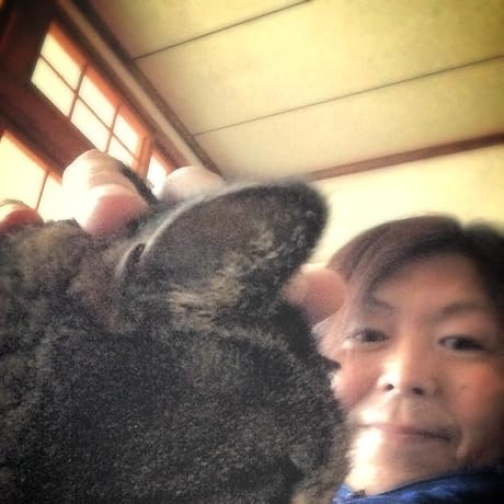 Amazon.co.jp: Love Is What Stays: ミュージック