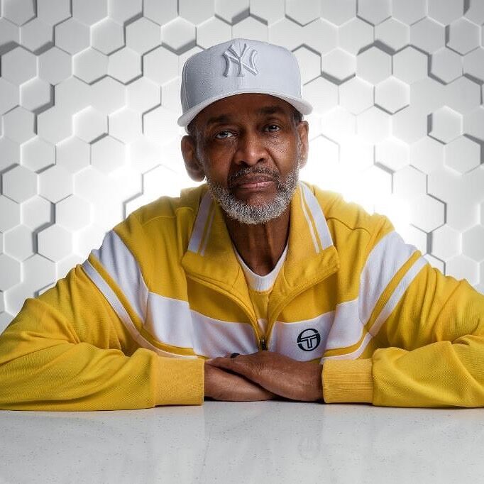 Amazon.com: Guy Fisher: books, biography, latest update