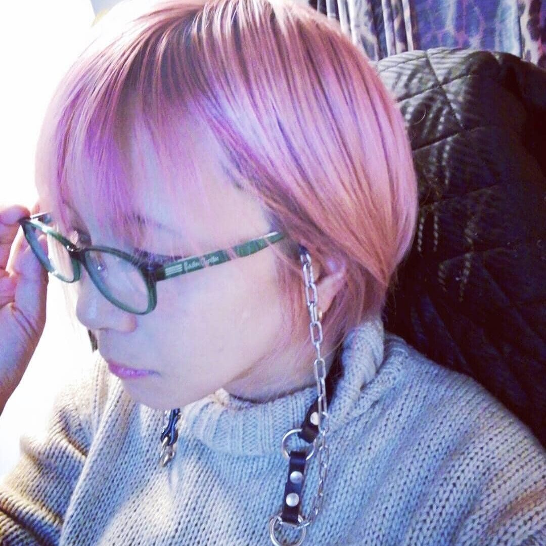 月野しずくページ Amazon.co.jp: 苺野しずく: 本、バイオグラフィー、最新アップデート