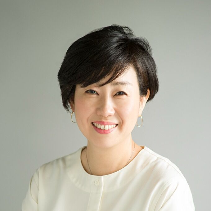 清水雅子さん書　【額縁】② Amazon.co.jp: 清水 雅子: 本、バイオグラフィー、最新アップデート