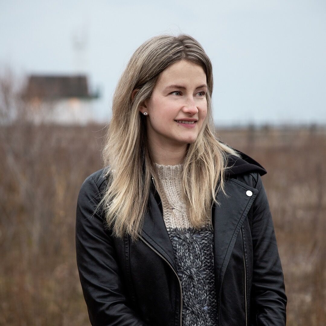 Amazon.de Emma Williamson books, biography, latest update