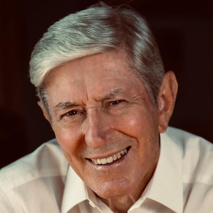 Amazon.co.uk Paul Hawkins books, biography, latest update