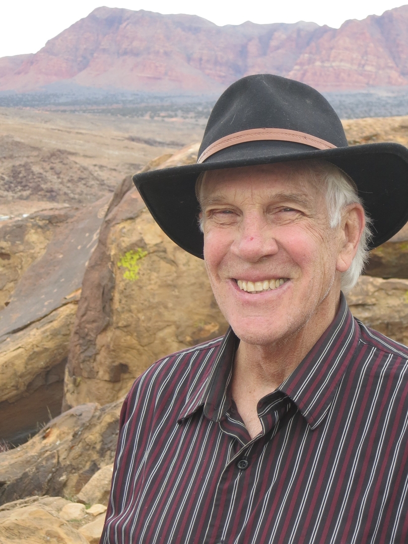 Amazon.com: Robert Dwyer: books, biography, latest update