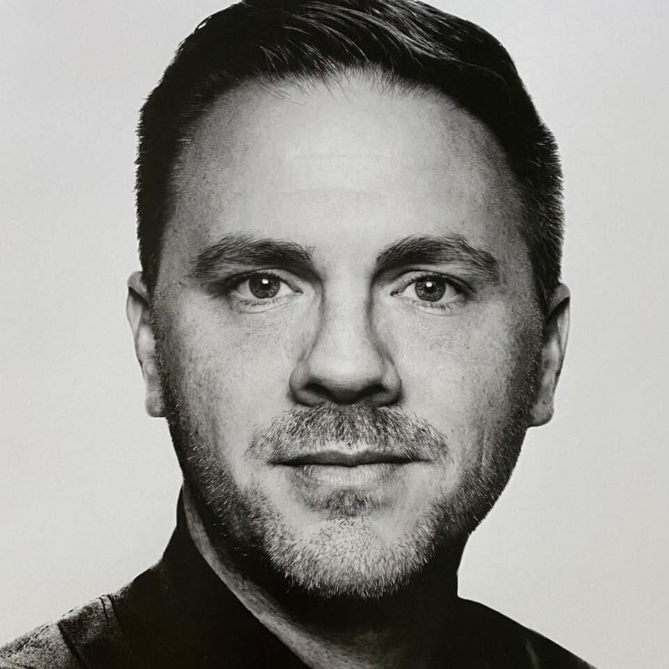 Chris Smith books, biography, latest update